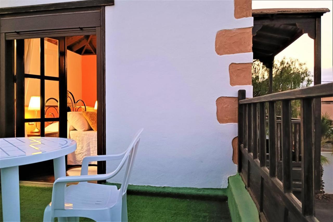 Villa Casa La Molina- A à Triquivijate Extérieur photo